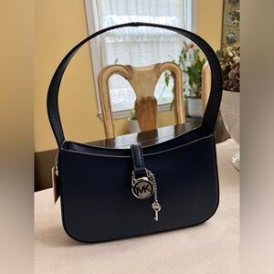 NWT Michael Kors Lyra Small Leather Pochette Navy